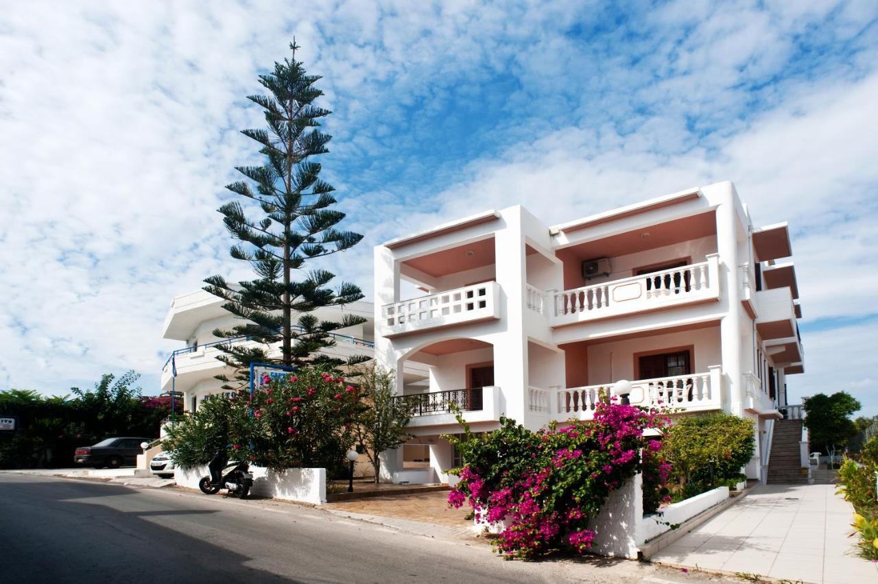 Captain Michalis Apartments Galatás Dış mekan fotoğraf